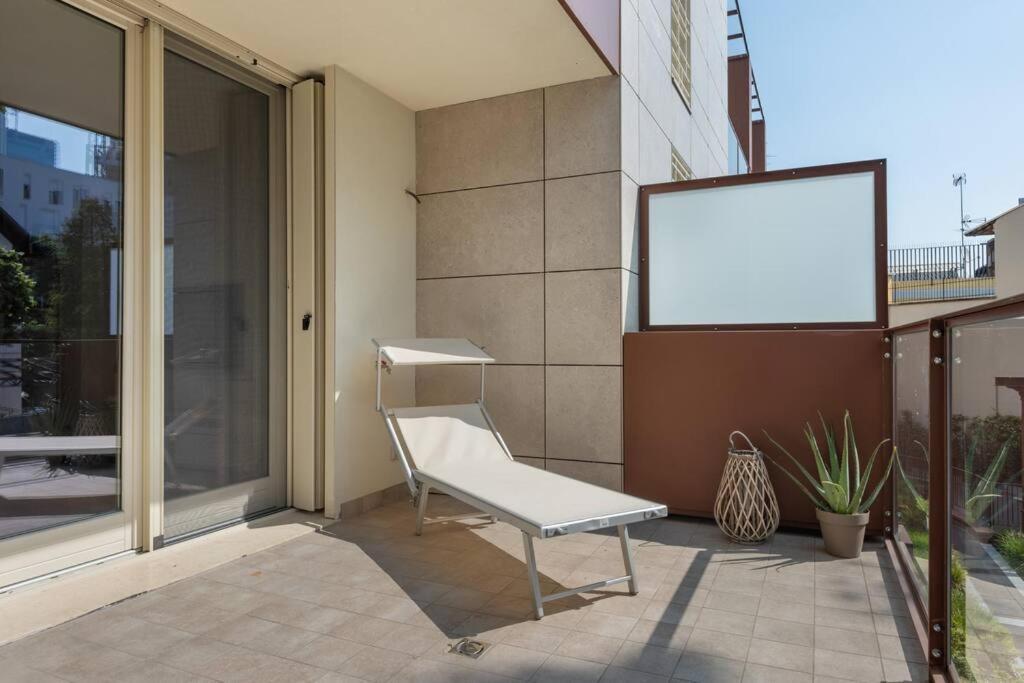 Easylife - Modern And Spacious Apt In Fiera City Life Milano Exterior foto