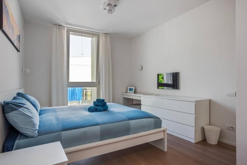 Easylife - Modern And Spacious Apt In Fiera City Life Milano Exterior foto